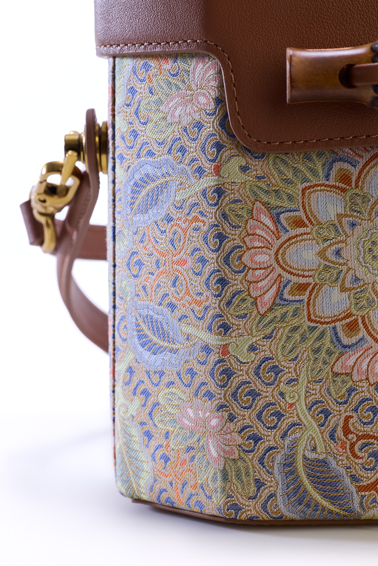 八方宝相云锦包