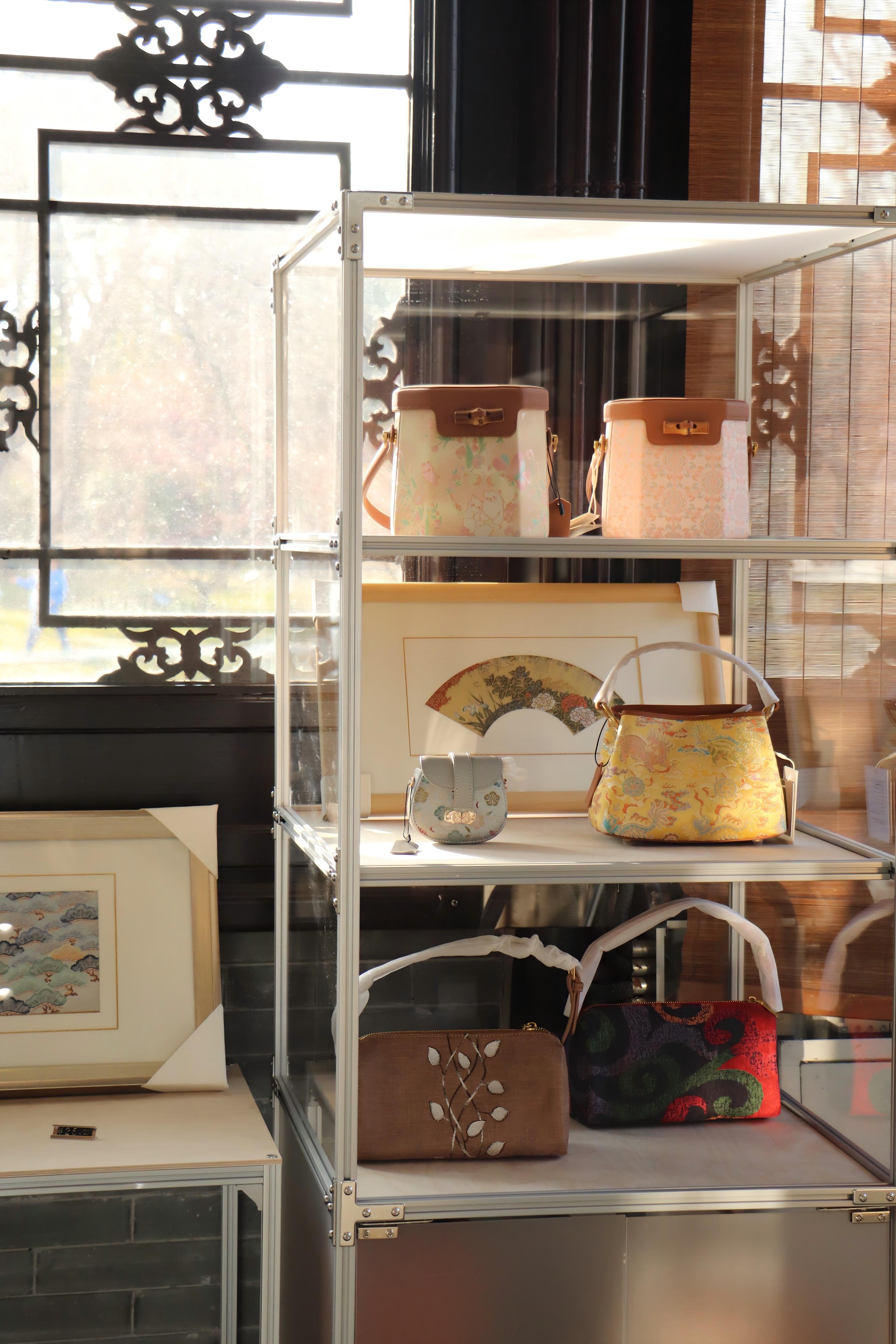 d286db4da87dd0aab840ec7142b4d204